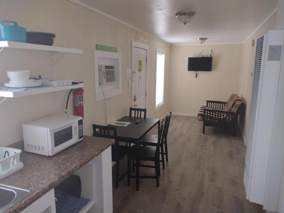 Double Barr Cottage Inn Порт-Аранзас Екстер'єр фото