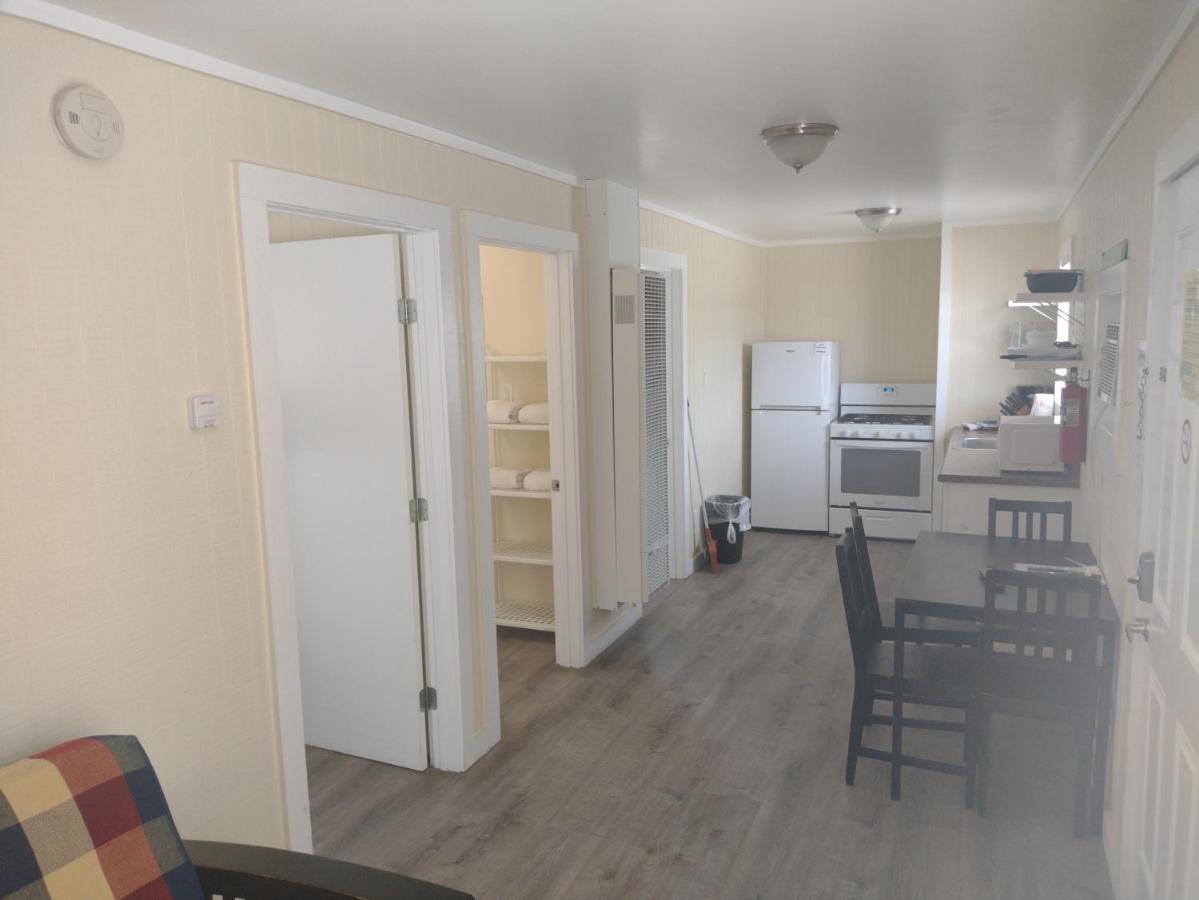 Double Barr Cottage Inn Порт-Аранзас Екстер'єр фото